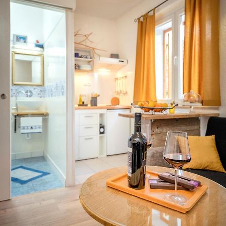 Apartment Bosiljak Jelsa  Bagian luar foto